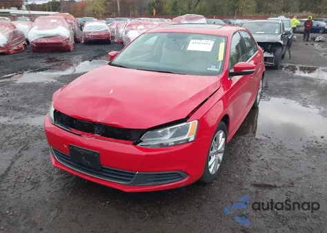 2014 Volkswagen Jetta 1.8T Se from USA, damaged, VIN 3VWD17AJ3EM373551